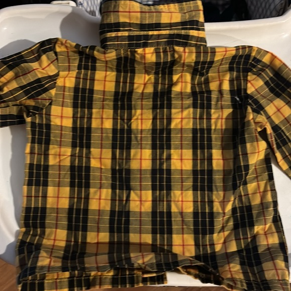 Button up yellow, black and red checkers cutest platinum up shirt 18 month - Picture 4 of 4